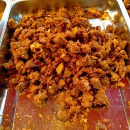 กึ่นไก่ทอดกระเทียม