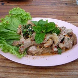 น้ำตกเนื้อ