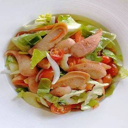 ยำสลัดไส้กรอกแฮม