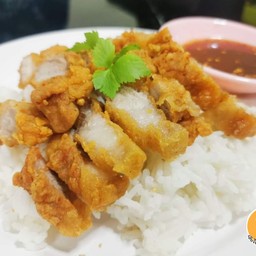 ข้าวหมูทอด