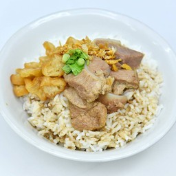 ข้าวแห้งกระดูกหมู