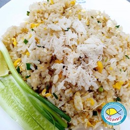 ข้าวผัดปู