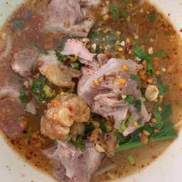 ก๋วยเตี๋ยวกระดูกอ่อน