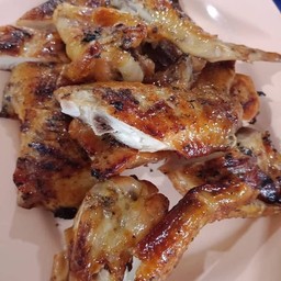 ปีกไก่ย่าง