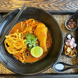 ข้าวซอยไก่