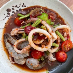 ตำเหลากุ้งสด-ปลาหมึก