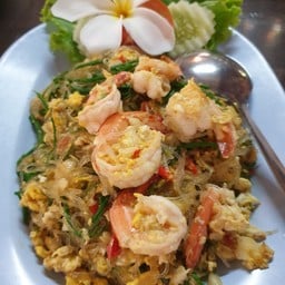 ผัดวุ้นเส้นชะอมกุ้ง