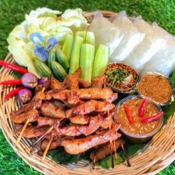 ซุปเปอร์หมูปลาร้า