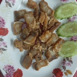 หมูกรอบทอด