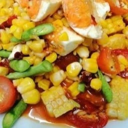 ตำข้าวโพดไข่เค็ม