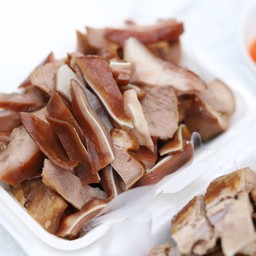 ภัทรเป็ดพะโล้ หาดใหญ่