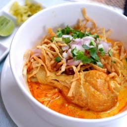 ข้าวซอยน่องไก่