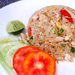 ข้าวผัดไก่