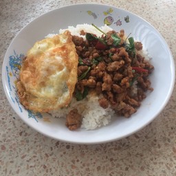 เล็ก ตามสั่ง