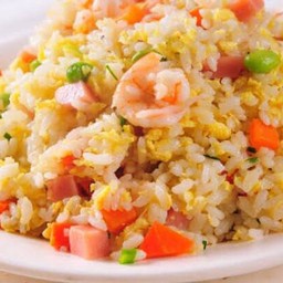 ข้าวผัดกุ้ง