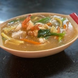 ราดหน้าทะเล