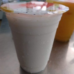 มะพร้าวปั่น Young coconut Shake