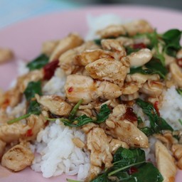 กระเพราไก่