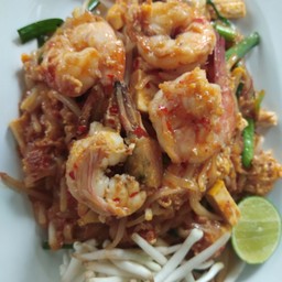 ผัดไทยกุ้งสด