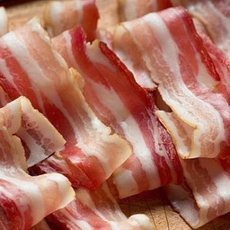 เบคอนหมูสไลด์ (Bacon)