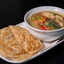 แกงเขียวหวานโรตีไก่