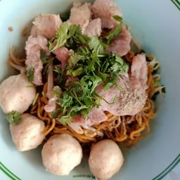 ร้านก๋วยเตี๋ยววังชะโอน แม่โจ้