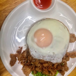 ข้าวหมูกระเทียม,ไก่