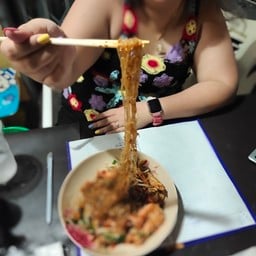 วุ้นเส้น ผัดไท