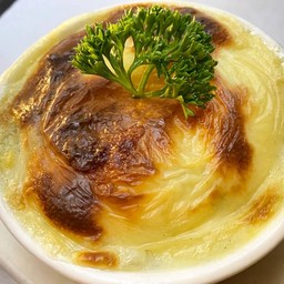 ผักโขมอบชีส