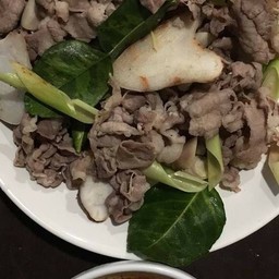 ลวกจิ้มเนื้อ