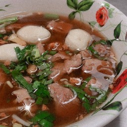 ก๋วยเตี๋ยวหมูตุ๋นธรรมดา_60บาท