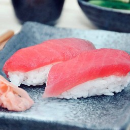 ซูชิ ทูน่า - tuna