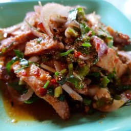 น้ำตกหมู