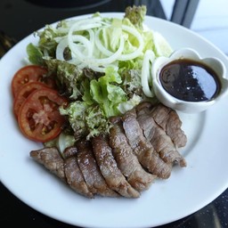 สลัดเนื้อสัน