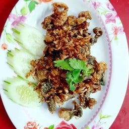 กบทอดกระเทียม