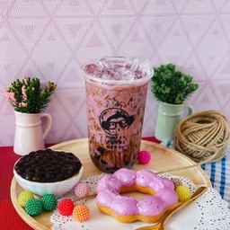 ชานมเผือกมังกี้ ไข่มุกลาวา (size L)