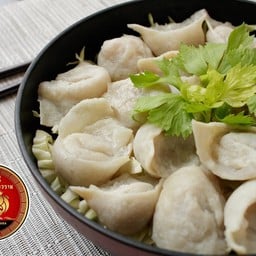 เกี๊ยวปลาลวกจิ้ม