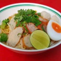 บะหมี่แห้งยำ