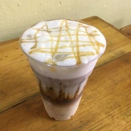 ไนซ์คัพ กาแฟสด มะพร้าวปั่นนมสด