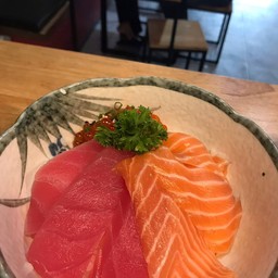 ข้าวหน้า แซลมอน+ทูน่า+ไข่แซลมอน - Salmon+Tuna+Salmon Roe Don