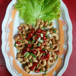 เม็ดมะม่วงทอด