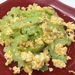 มะระผัดไข่