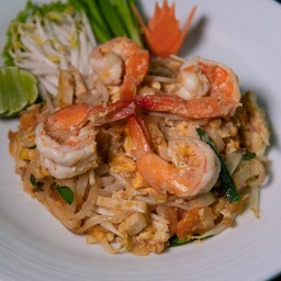 ผัดไทยกุ้งสด