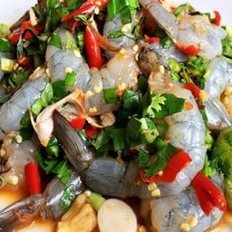 ยำกุ้งสด