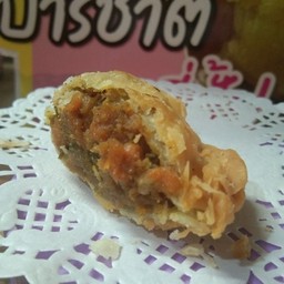 ปาริชาติกะหรี่ปั๊บ