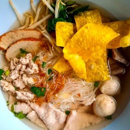 ก๋วยเตี๋ยวโบราณ by ป้าเรียม
