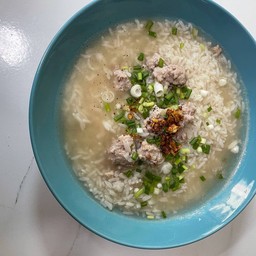 ข้าวต้มหมู ฉึก ฉึก