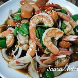 ยำกุ้งสุก