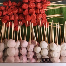 ลูกชิ้นทอด รวม