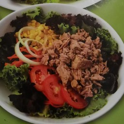 สลัดทูน่า